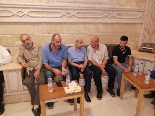 عائلة الفقيدة مريم ابرهيم وفعاليات جبل محسن استقبلوا اللواء خير