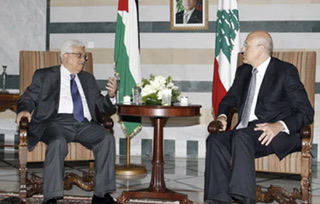 الرئيس عباس يلتقي نجيب ميقاتي