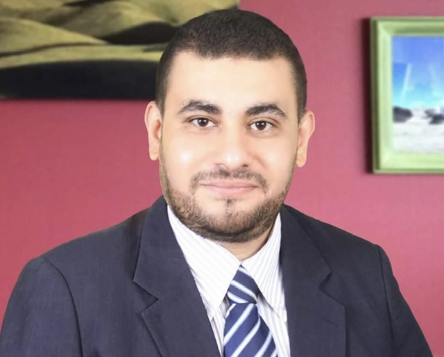 مبارك لإبن مخيم البداوي محمد أبو طربوش تعيينه نائبا لعميد كلية الإعلام في جامعة الجنان