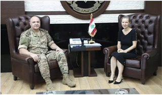 قائد الجيش التقى مديرة شؤون الأونروا في لبنان