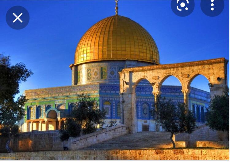 القُدسُ كَعبةُ أَنظاري... شعر عباس فتوني