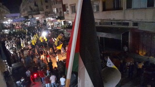 مسيرة ليلية لفتح في نهر البارد دعماً لغزة