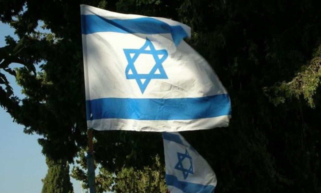 تصريح "مُفاجئ" من وزير إسرائيلي حول "صفقة" تبادل الأسرى