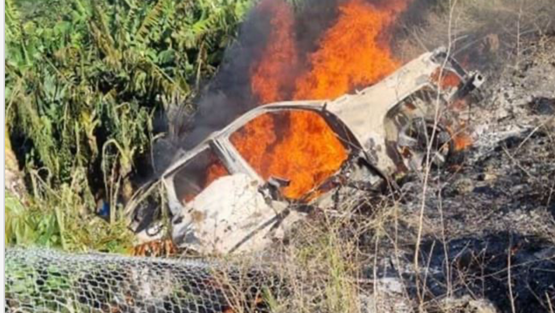 قصف سيارة مدنيّة في صور وسقوط شهداء!