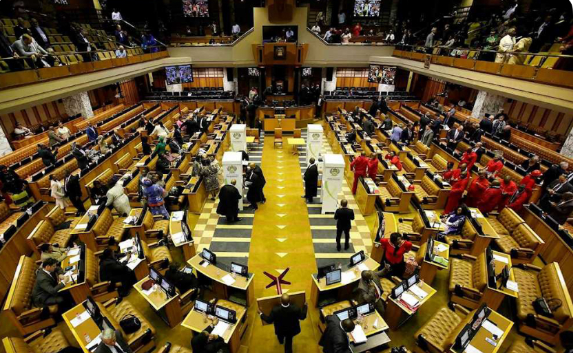 جنوب افريقيا تصوت لصالح قطع العلاقات مع “إسرائيل” وإغلاق السفارة