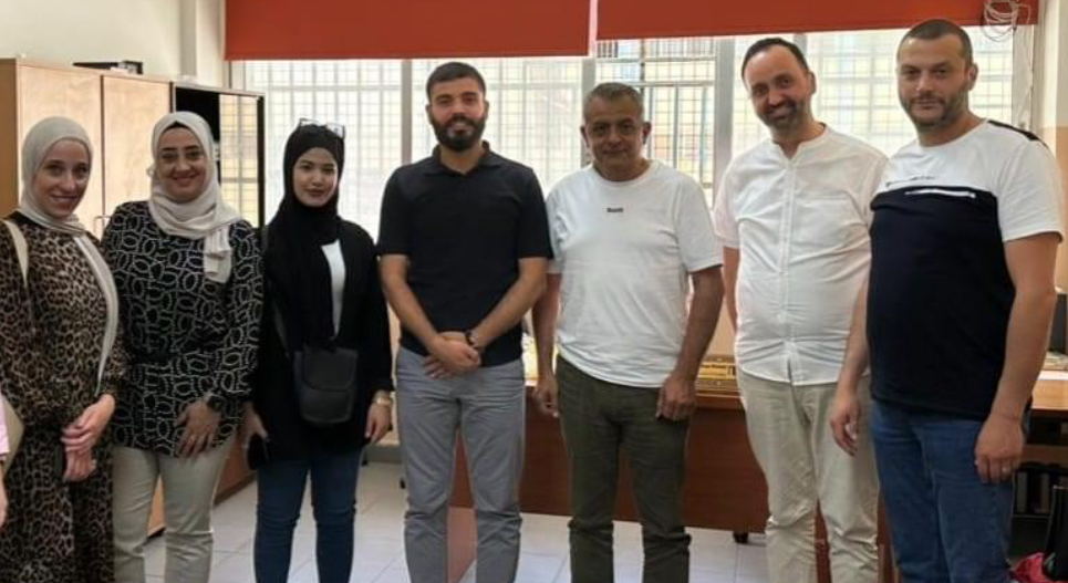 لقاء تربوي بين جامعة "AUT" وثانوية "عمقا" في الشمال