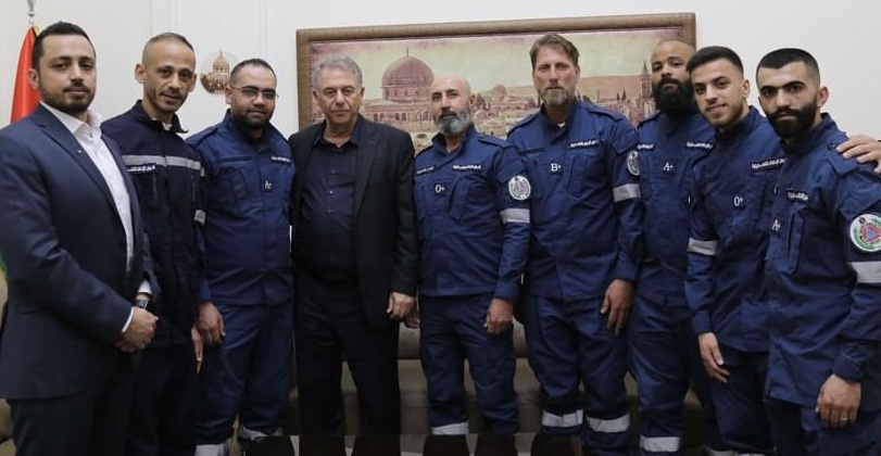 السفير دبور يستقبل قادة افواج الاطفاء الفلسطيني في لبنان