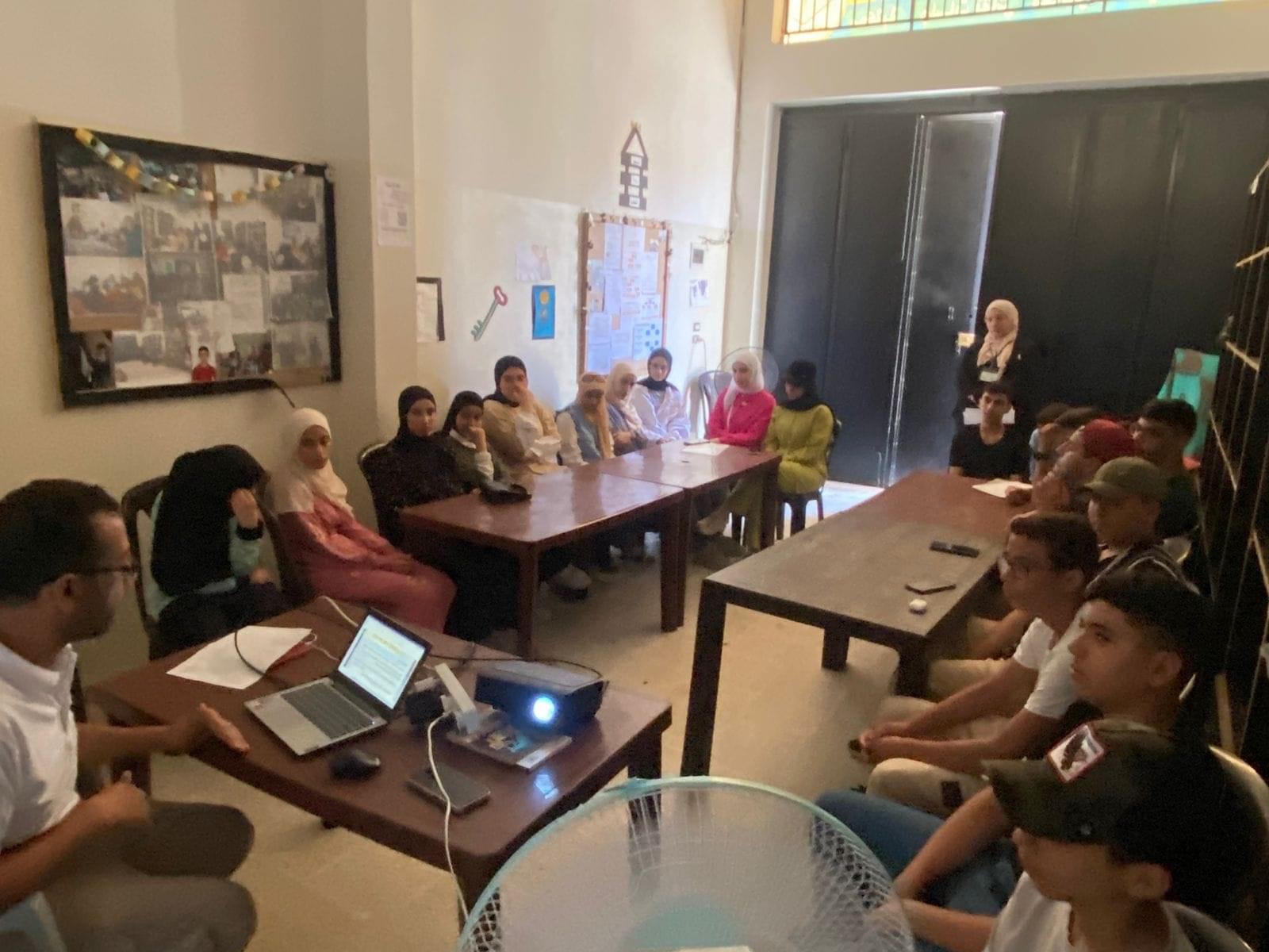 انطلاقة برنامج " تعالوا نتعلم الإبداع"