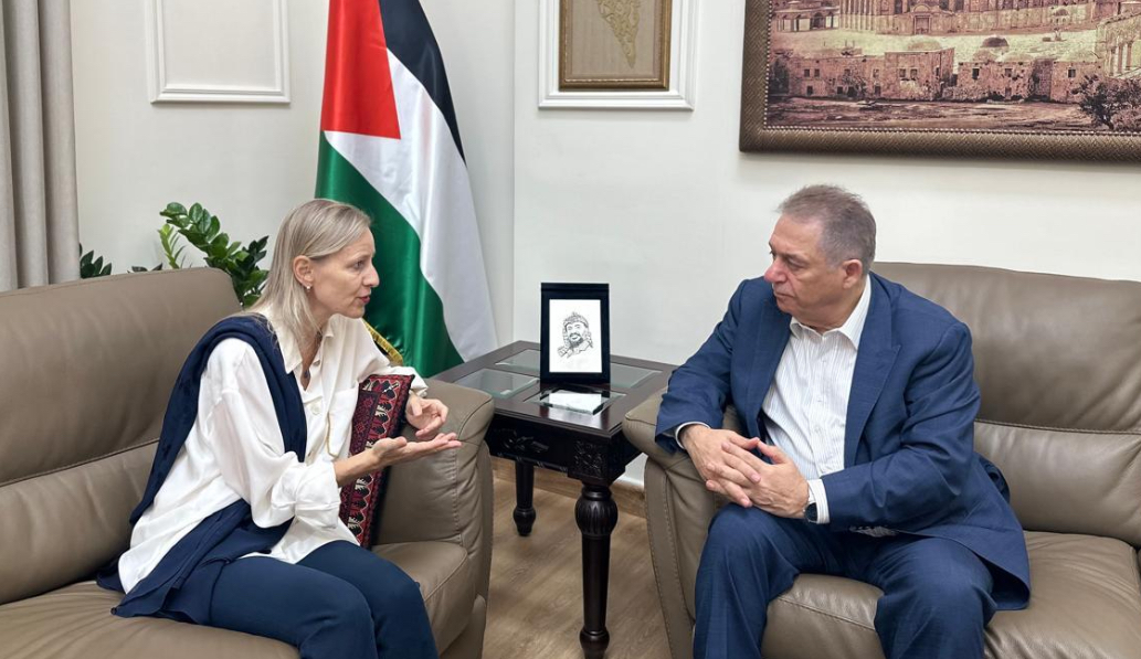 مديرة الأونروا تلتقي السفير الفلسطيني أشرف دبور،