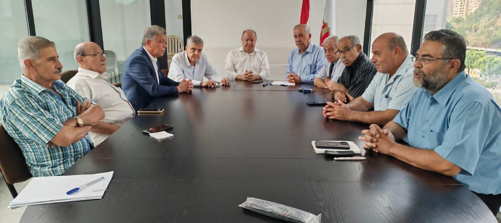 اجتماع  قيادي نقابي فلسطيني -لبناني في بيروت