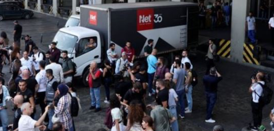 عشرات الصحافيين الأجانب إلى بيروت