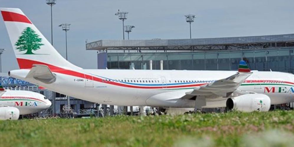 تطميناتٌ بتحييد المطار... "الميدل إيست": لن نخاطر بالأرواح