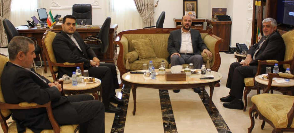 لقاء بين ممثل حماس في لبنان و المبعوث الإيراني