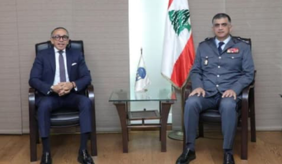 اللواء عثمان عرض للأوضاع مع سفير مصر