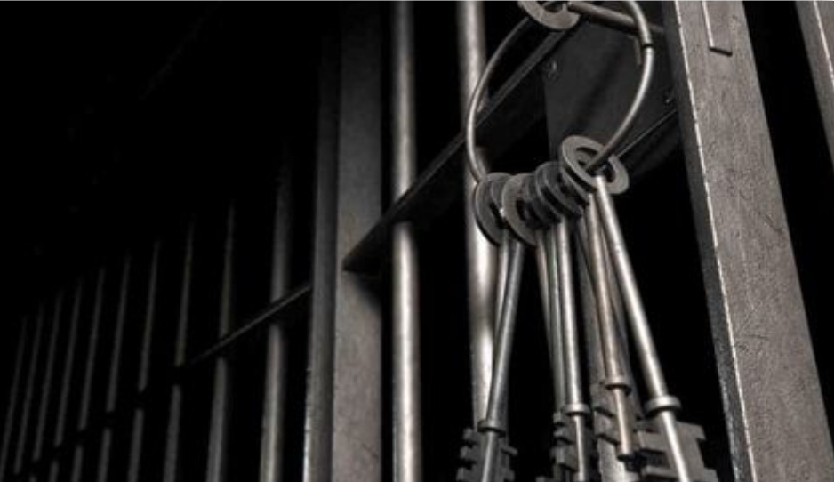 ما مصير المعتقلين اللبنانيين في السّجون السّوريّة؟