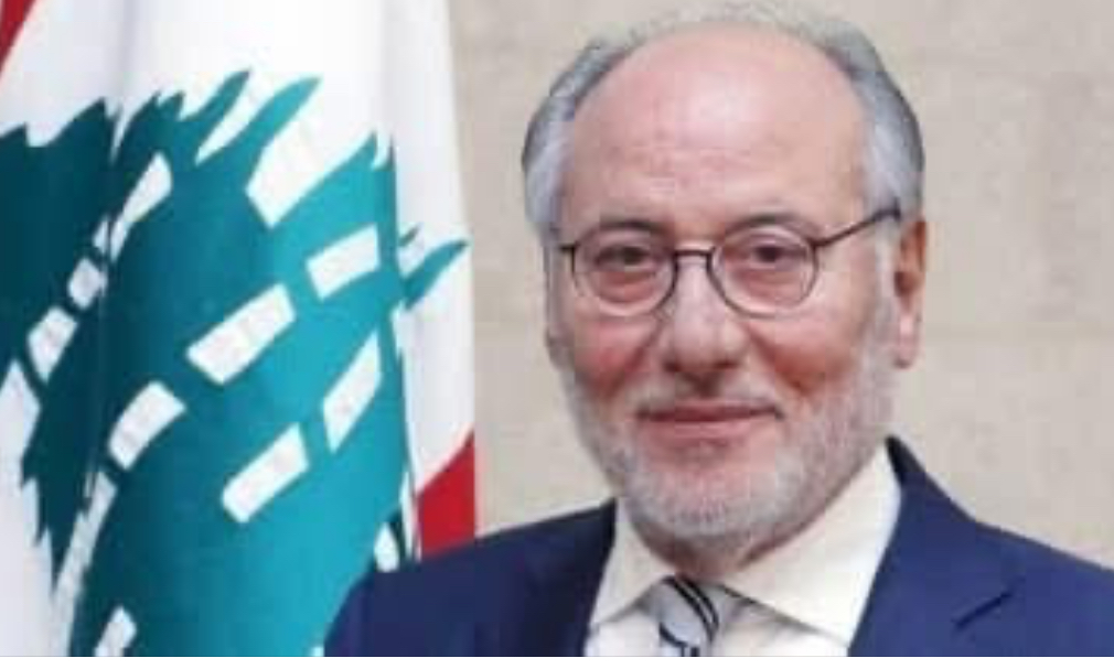 الحلبي مدد مهلة تسجيل غير اللبنانيين