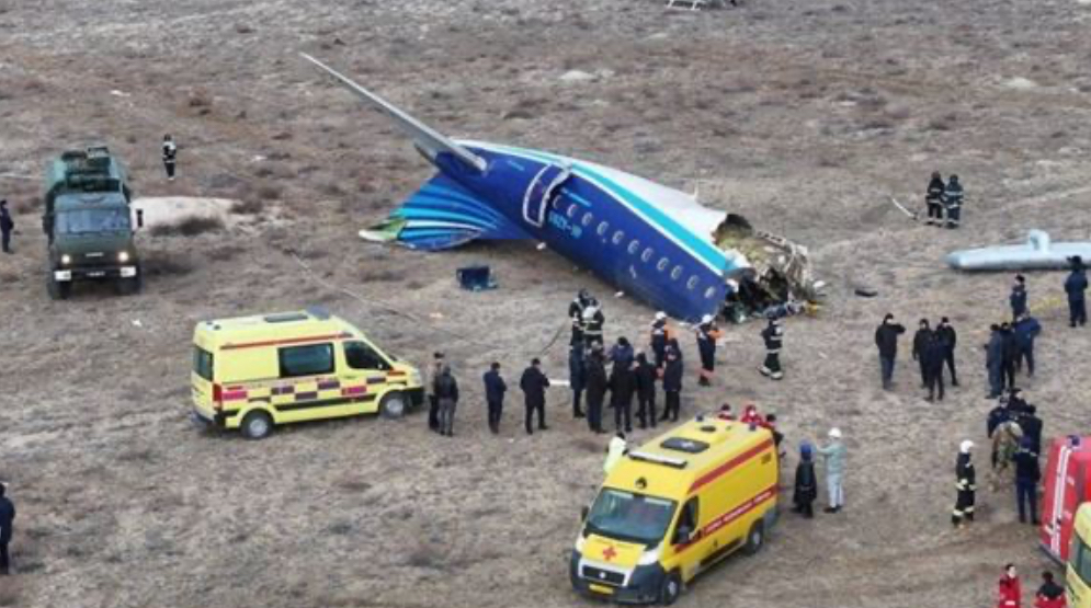 من أسقط طائرة أذربيجان؟