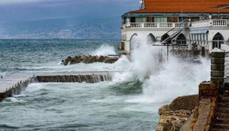 منخفض جوي ثانٍ بانتظاركم... الأمطار ستشتد ومناطق مهددة بالسيول!