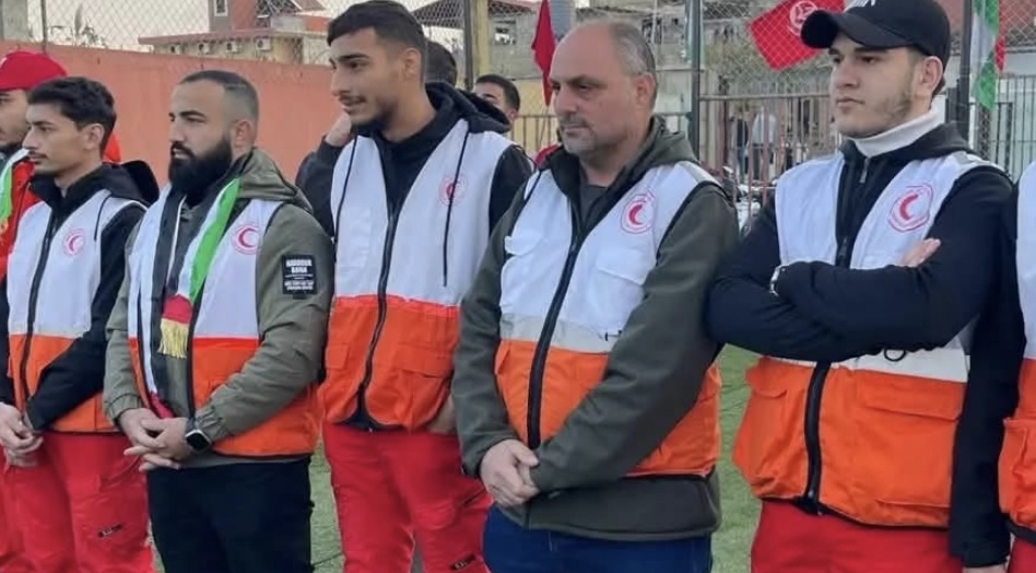 منظمة الشبيبة الفلسطينية تكرم فريق الإسعافات التابع للهلال