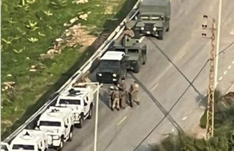 آليات الجيش و"اليونيفيل" تستعد لدخول الناقورة