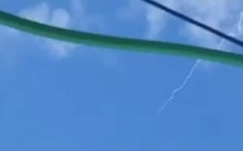 في الجنوب... الجيش الإسرائيلي يسقط مسيرة له .