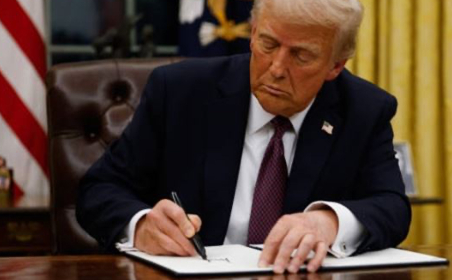 من أصول لبنانية... ترامب يختار سفيرًا أميركيًا في بيروت