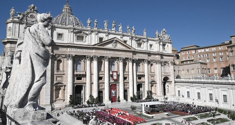 الكنيسة تستعد لوداع تاريخي.. مناقشات في روما لترتيب جنازة البابا