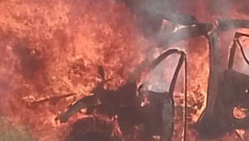 غارة إسرائيلية على طريق بعورتا - الدامور!