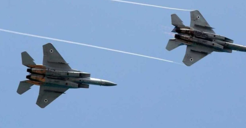 بعد التحذير… غارات إسرائيلية تستهدف مطار صنعاء الدولي (صورة)