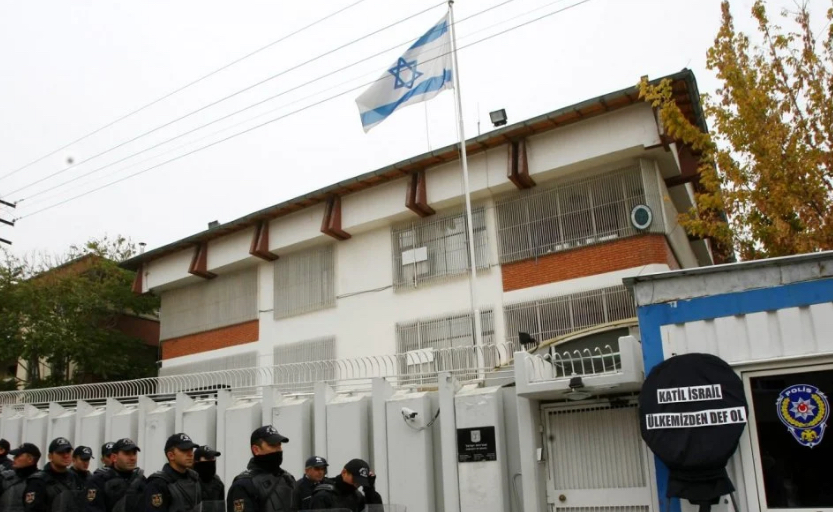 إطلاق نار بالقرب من القنصلية الإسرائيلية في اسطنبول... واعتقال المهاجم!