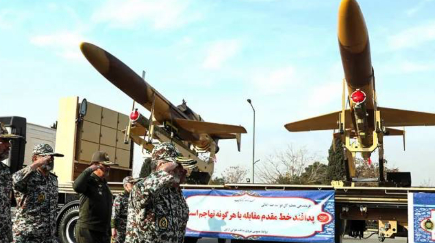 مسؤول عسكري إسرائيلي: إيران تعيد بناء دفاعاتها الجوية وسط التصعيد!