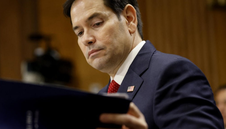 تطوراتٌ مروعة وخطيرة"... روبيو يحذّر من كارثة جنوب سوريا