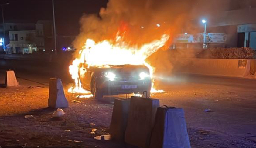 استهداف سيارة بمسيّرة إسرائيلية على أوتوستراد بعلبك – بريتال (فيديو)