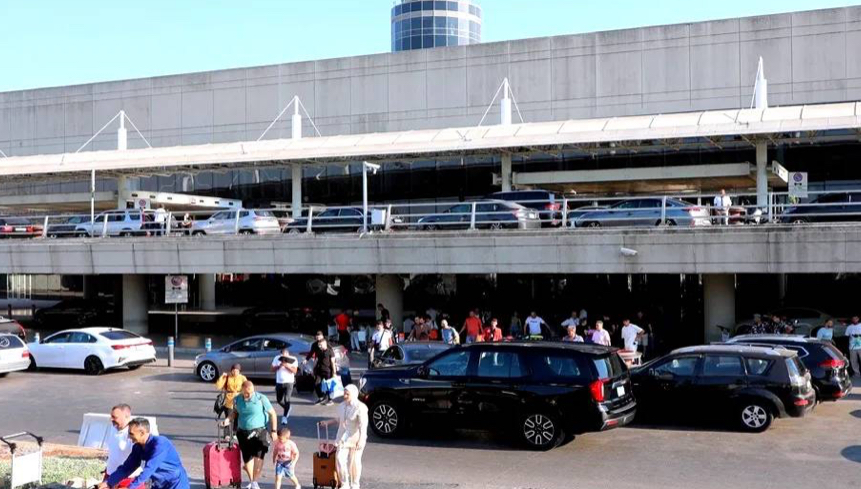 رفضًا للوصاية والتدخل الخارجي... مطار بيروت على موعد مع تظاهرة غدًا!