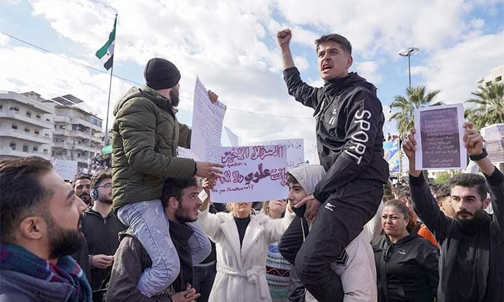 سوريا: مخاطر المواجهة بين شارع وشارع