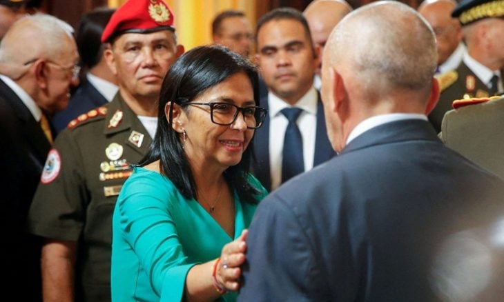 سقوط مادورو يهزّ “نادي الخمسة” الحاكم في فنزويلا.. من هم؟