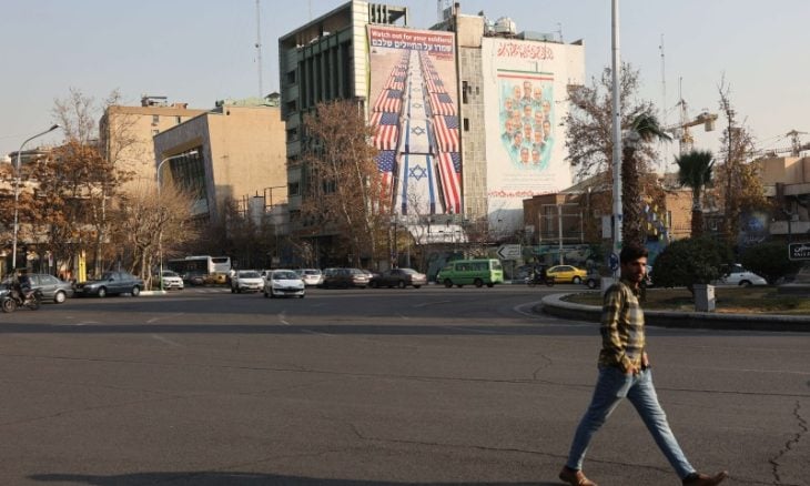 ترامب ينشر فيديو لاحتجاجات إيران ويقول إن ثاني أكبر مدينة باتت تحت سيطرة المتظاهرين