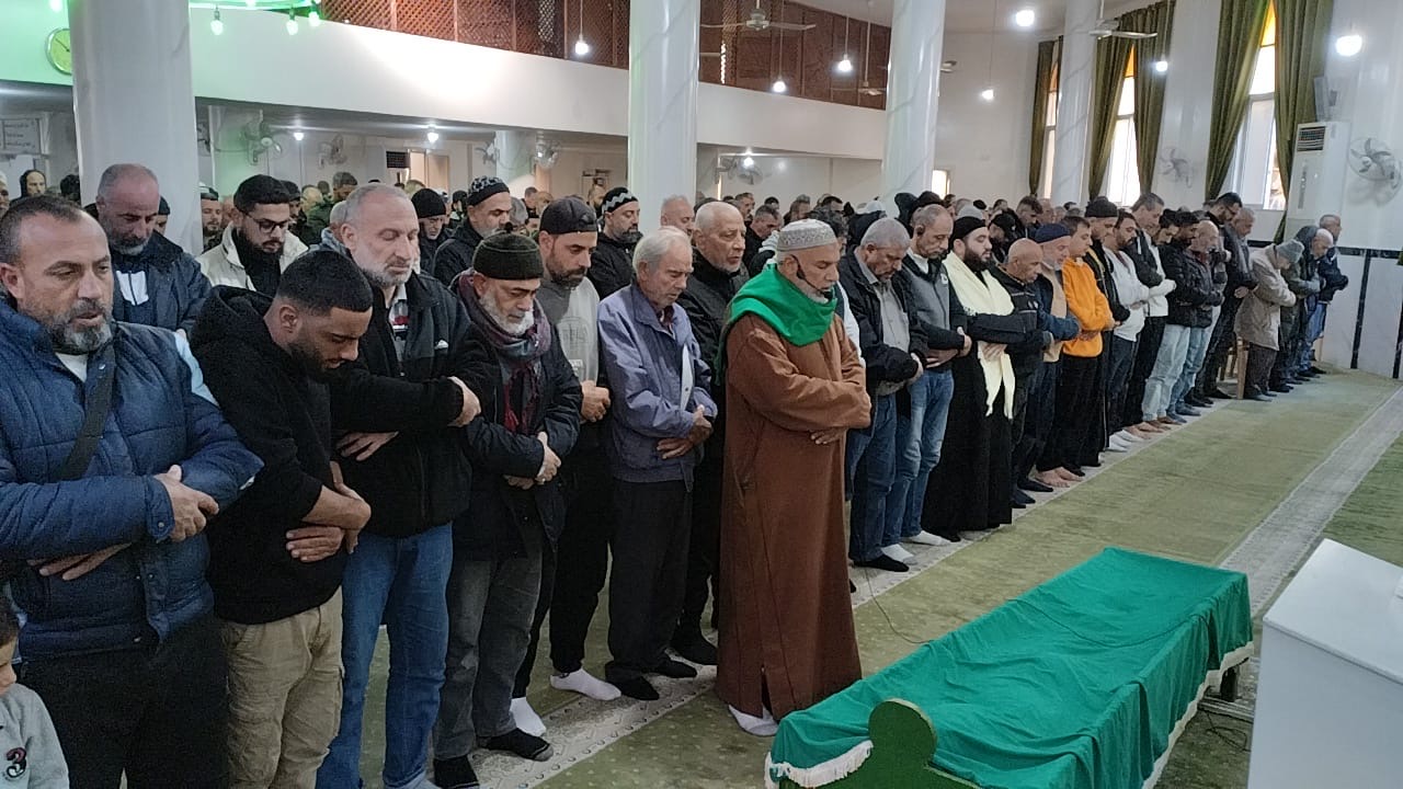 جنازة المرحوم رمزي سعيد زيد . ابو خالد زيد في  مخيم البداوي* .