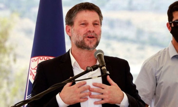 سموتريتش يدعو لإلغاء خطة ترامب: غزة لنا وعلينا تشجيع الاستيطان