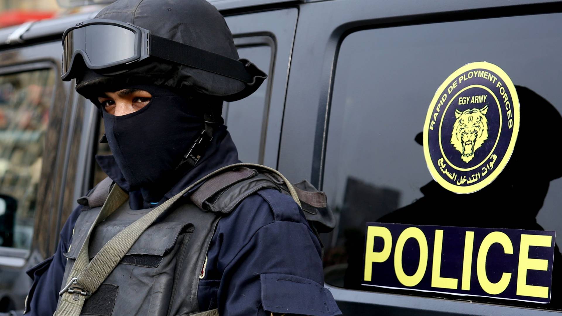 كاميرات المراقبة تقود للقبض على قاتل أبنائه الأربعة في مصر