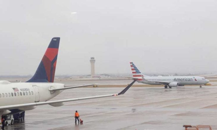 إلغاء أكثر من 8 آلاف رحلة مع اقتراب عاصفة شتوية كبرى عبر معظم أنحاء أمريكا