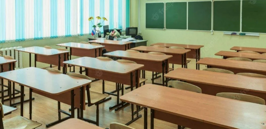 روابط التعليم الرسمي تُصعّد: إضرابات وتظاهرة أمام مجلس النواب