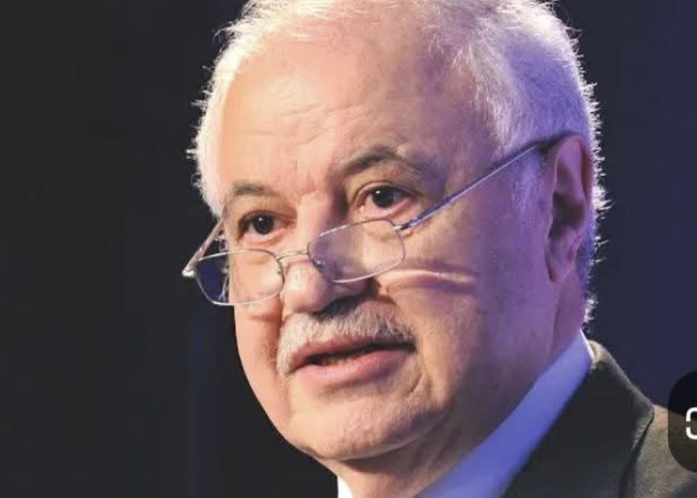 طلال أبوغزاله عمره الان خمس وثمانون عاما ،  أعلن وصاياه العشرين للشباب