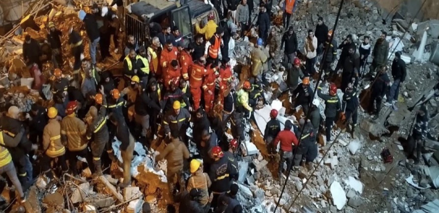 نهاية مأساة القبة: انتشال آخر أفراد العائلة من تحت الأنقاض (فيديو)