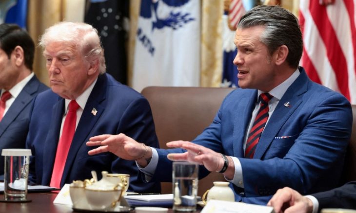 نيويورك تايمز: الخيارات المقدمة لترامب بشأن إيران تشمل قوات كوماندوز وضربات محددة تطيح بخامنئي