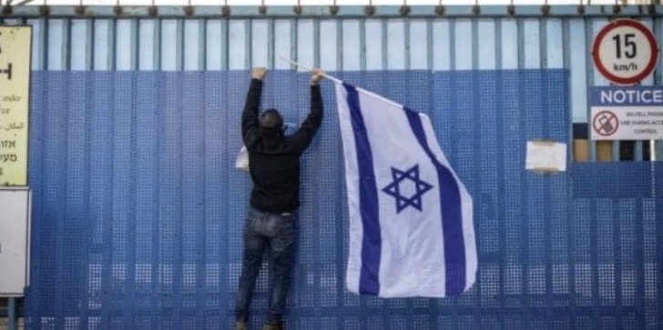 الحرب على المخيمات و"الأونروا": محاولة إسرائيلية لتفريغ قضية اللاجئين الفلسطينيين