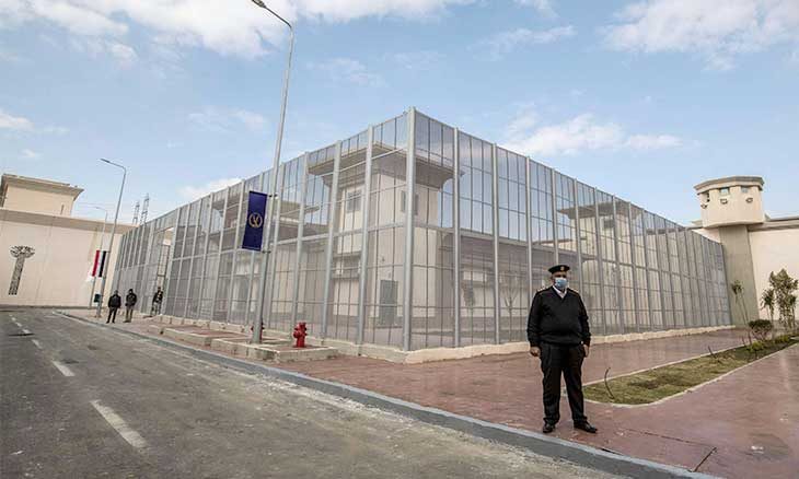 هيومن رايتس ووتش: مصر واصلت “إحكام قبضتها” على الحريات في 2025