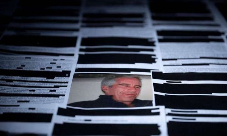 شواب حولت 27.7 مليون دولار لصالح إبستين لشراء قصر في مراكش قبل اعتقاله