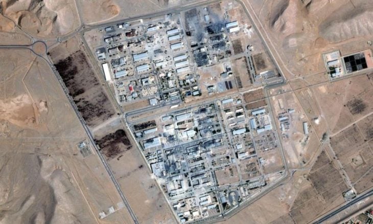 أكسيوس: واشنطن قد تسمح لطهران بتخصيب “رمزي” لليورانيوم