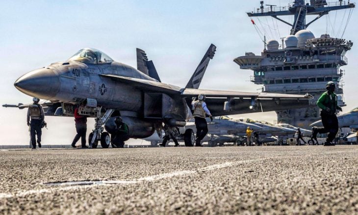 فايننشال تايمز: إيران ليست فنزويلا وعلى ترامب التعلم أولا من الدروس الكارثية في العراق وأفغانستان